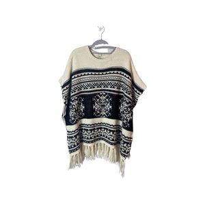 Forever21/ One Size (SML)/ Sweater Poncho W/ Fringe
